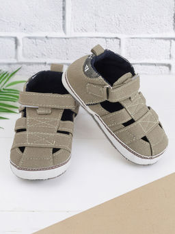 Baby Moo - Green Velcro Booties