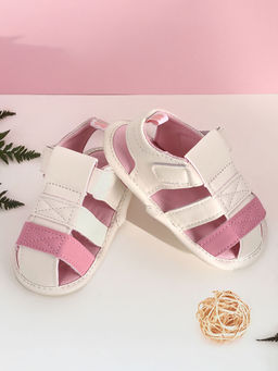 Baby Moo - White And Pink Velcro Booties