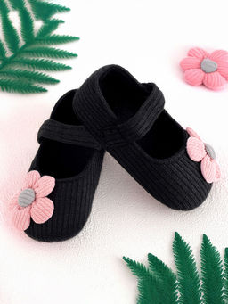 Baby Moo - Floral Applique Black And Pink Booties