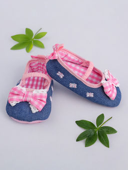 Baby Moo - Hearts Pink Sneakers
