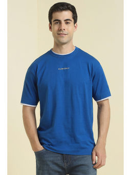 Allen Solly - Men Blue Solid Crew Neck T-shirt