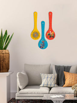 Art Vibes - MultiColour Wooden Wall Hanging for Home Decoration