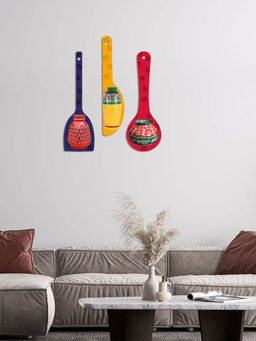 Art Vibes - MultiColour Wooden Wall Hanging for Home Decoration