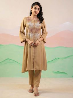 STUDIO MISRI - Women's Embroidered Beige Kurta with Pant