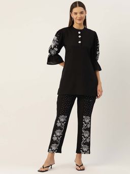 STUDIO MISRI - Women's Embroidered Black Kurta with Pant