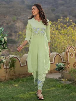 STUDIO MISRI - Women's Embroidered Green Kurta with Pant