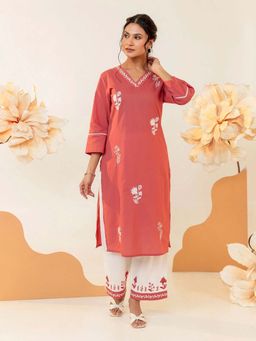 STUDIO MISRI - Women's Embroidered Pink Kurta with Pant