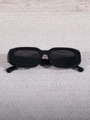 Black color option, Sold out, Currently selected