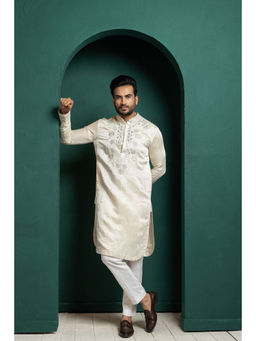 SMRITI - Ivory Grace Embroidered Kurta