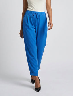 GAIIA - Women Solid Rayon Blend Regular Fit Trouser