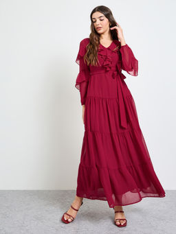 Styli - Women's Solid V-Neck Fit and Flare Dress with Belt