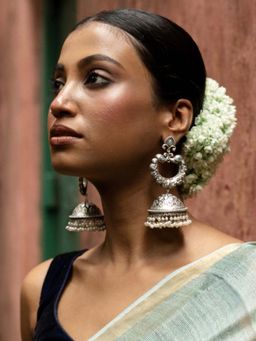 Putstyle - Oxidised Silver Long Jhumka