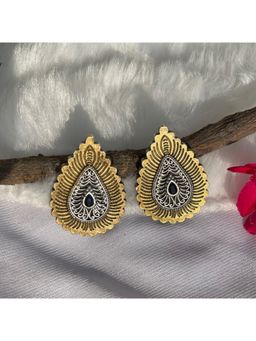 Putstyle - Leaf Style Dual Tone Brass Stud Earring - Multi-Color