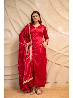 LABEL MAE - Red Satin Solid Kurta with Pant and Dupatta