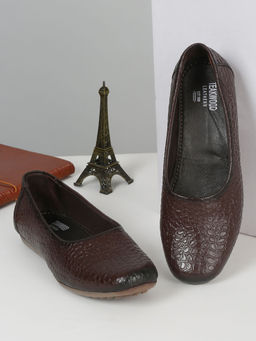Teakwood - Womens Dark Brown Croco Texture Leather Ballerinas