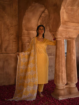 Karaj Jaipur - Gul Mustard Gota Mirror Kurta with Pants & Dupatta (Set of 3)