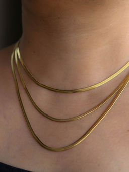 Viari Accessories - Zara Triple Layered Herringbone Necklace