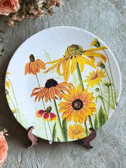 Akira Furnishings - Nature-Themed 8" Wall Plate – Bright Colorful Flowers Design