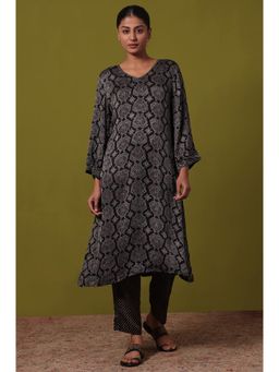 Folksong - Women's Black Paisley A-Line Kurta