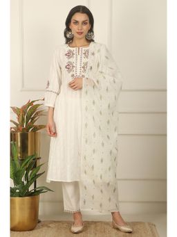 W - Embroidered Kurta pant with Dupatta
