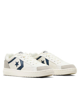 Converse - Unisex Pro Blaze Classic Retro '90S Leather Low Top Sneakers
