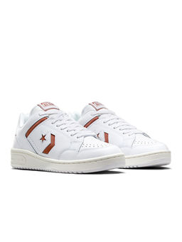 Converse - Unisex Weapon Leather Low Top Sneakers