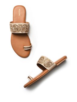 W - Folksong Embroidered Ecru Round Flats