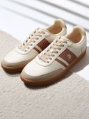 Beige color option, Currently selected