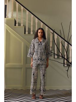 Label Deepika Nagpal - Black Jen Co-Ord (Set of 3)