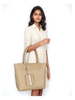 Twenty Dresses by Nykaa Fashion - Women Khaki Solid PU Shoulder Bag