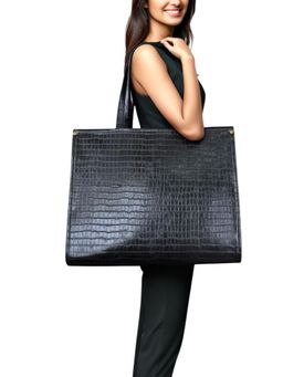 Twenty Dresses by Nykaa Fashion - Women Black Solid PU Shoulder Bag