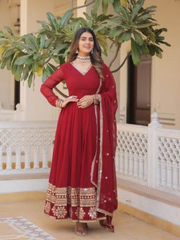 JATRIQQ - Maroon Faux Blooming Gown with Dupatta with Embroidered work (Set of 2)