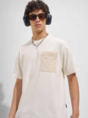 Off White color option, Currently selected
