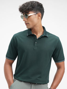 HIGHLANDER - Green Solid Cotton Blend Relaxed Fit Polo T-Shirt