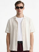 Off White color option