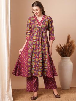 FASHOR - Ethnic Floral Printed A-Line Paneled Kurta with Palazzo - Purple (Set of 2)