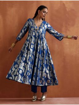 trueBrowns - Blue Metallic Flared Anarkali Kurta with Pant (Set of 2)