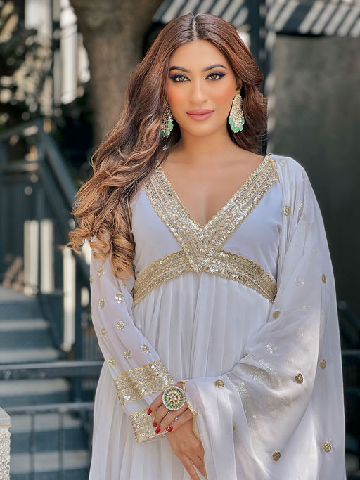 Buy Noorani by LA Nina White Gold Anarkali Kurta with Pant and Dupatta (Set  of 3) Online