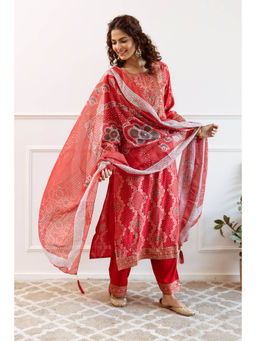 Autumnlane - Gauri Scarlet Full Work Kurta Pant & Dupatta (Set of 3)