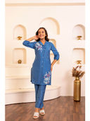 Blue color option, Sold out, Currently selected