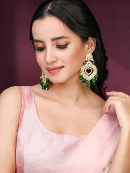 Peora - Gold Plated Green Kundan and Beads Studded Earrings Ethnic Jewellery