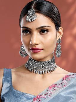 Peora - Silver Plated Synthetic Stone Studded Choker Necklace Earrings and Maangtikka (Set of 3)