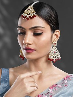Peora - Gold Plated Maroon Kundan and Beads Studded Earrings and Maangtikka Ethnic (Set of 2)