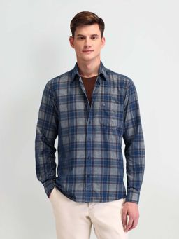 Arrow Sports - Men Navy Blue Checks Tailored Fit Casual Shirt