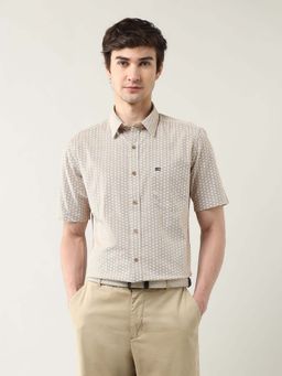 Arrow Sports - Men Beige Printed Regular Fit Casual Shirt