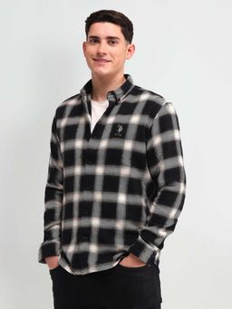 U.S. Polo Assn. Denim Co. - Men Black Checks Slim Fit Casual Shirt