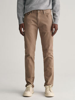 GANT - Men Brown Solid Slim Fit Mid-Rise Jeans