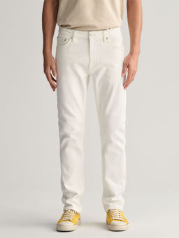 GANT - Men White Solid Regular Fit Mid-Rise Jeans