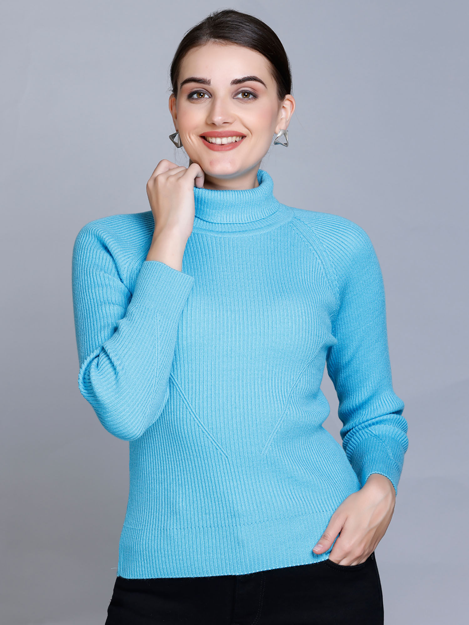 Women Acrylic Solid Long Sleeves Turtle Neck Sweaters-image-2