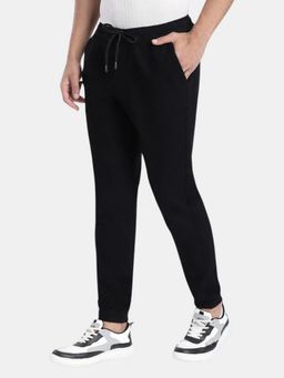 R&B - Black Relaxed Fit Men Mid Rise Jeans